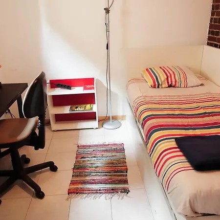 Casa de Férias Au Coeur D'une D'artiste Saint-Aubin-de-Bonneval