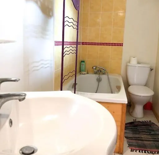 Au Coeur D'une D'artiste Saint-Aubin-de-Bonneval