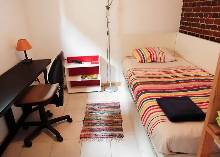 Holiday home Au Coeur D'une D'artiste Saint-Aubin-de-Bonneval