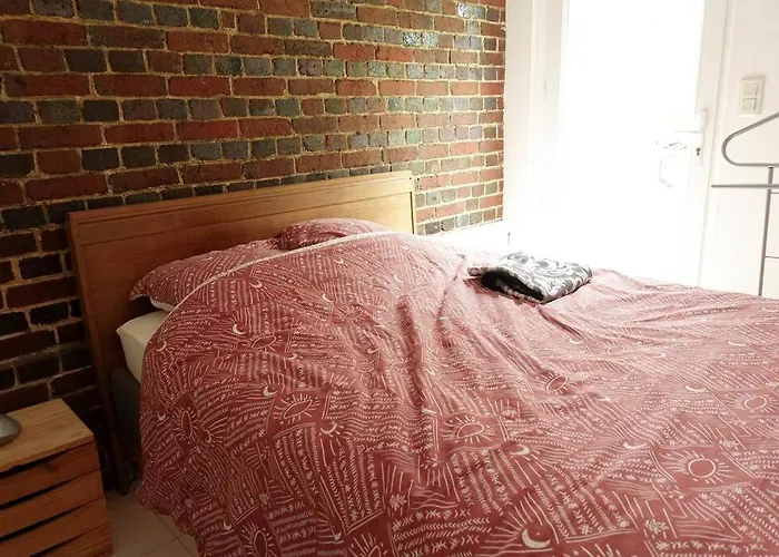 Holiday home Au Coeur D'une D'artiste Saint-Aubin-de-Bonneval